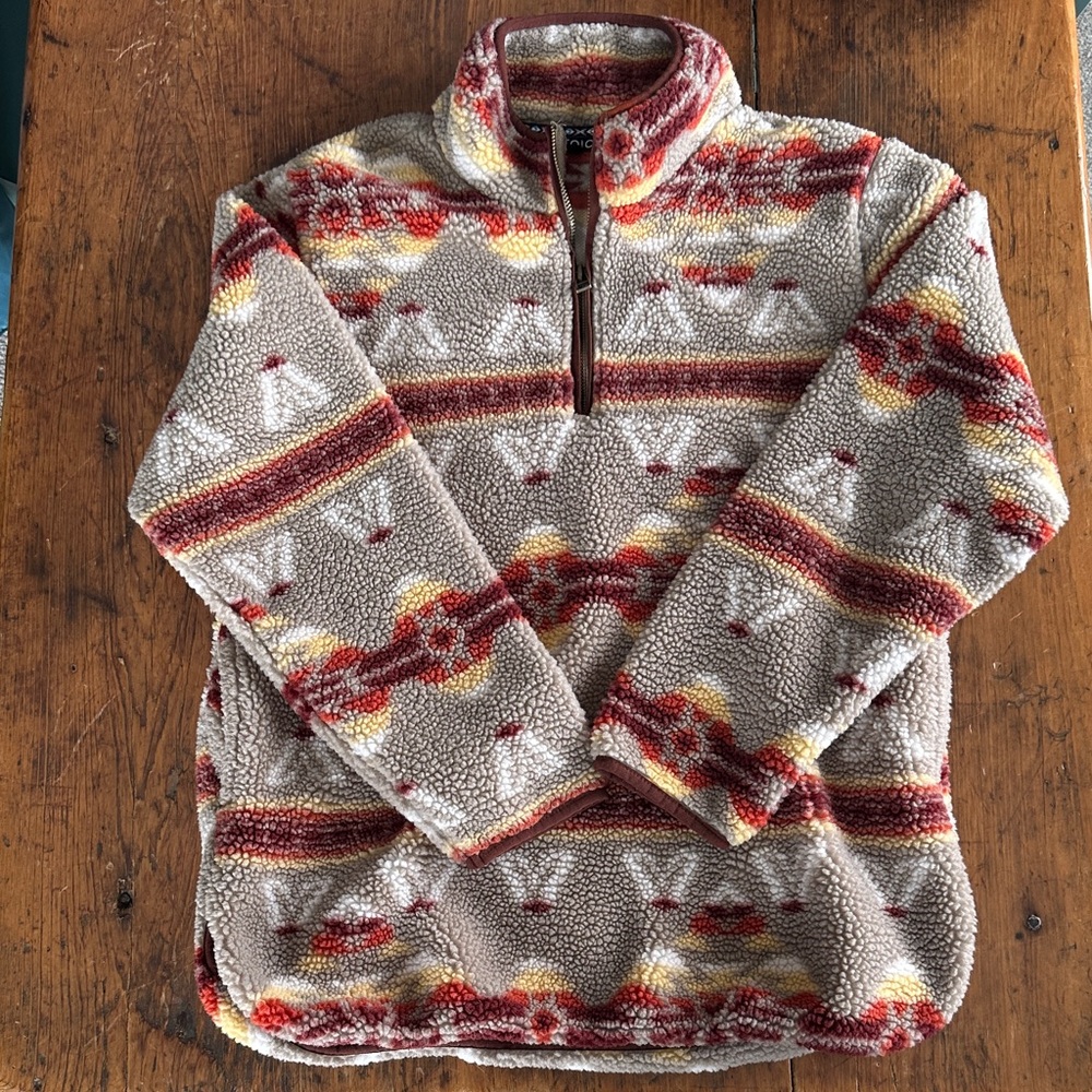 Stylish Beige and Red Patterned Zip-Up Sweater